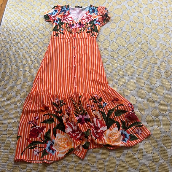 Striped maxi dress - Picture 2 of 3